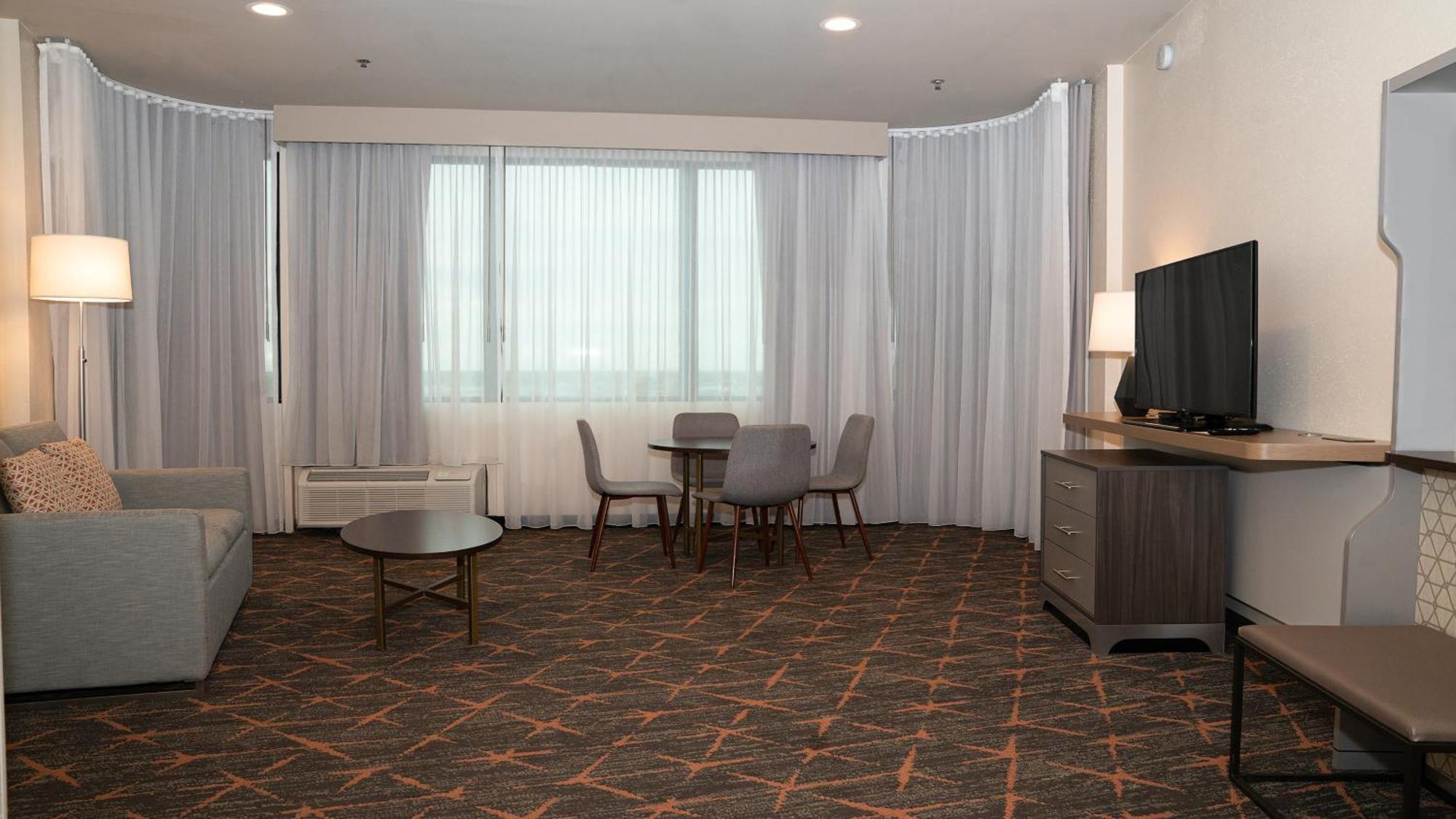 Holiday Inn New Orleans West Bank Tower By Ihg Гретна Экстерьер фото